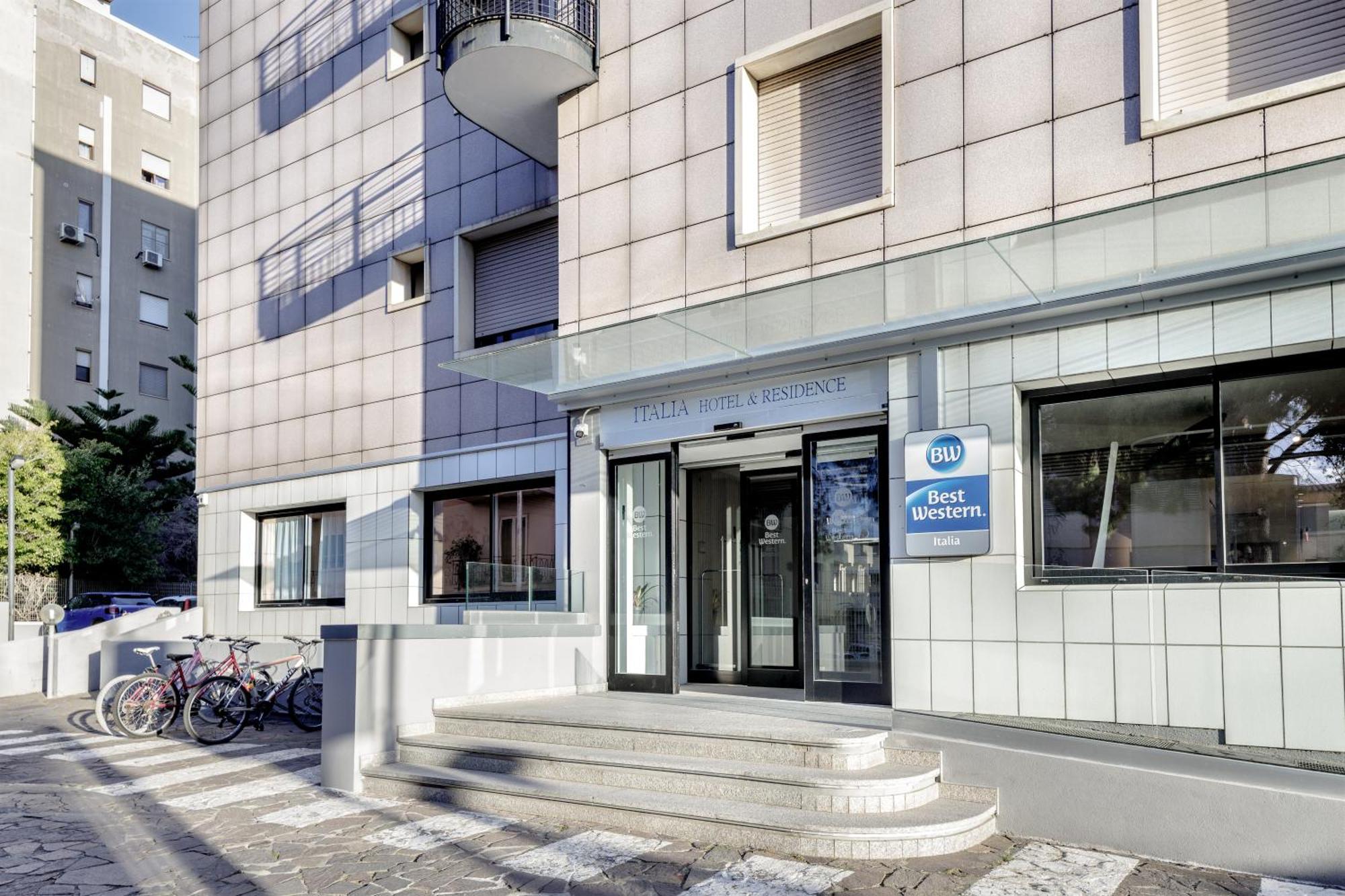 Best Western Hotel Residence Italia クアルトゥ・サンテーレナ エクステリア 写真