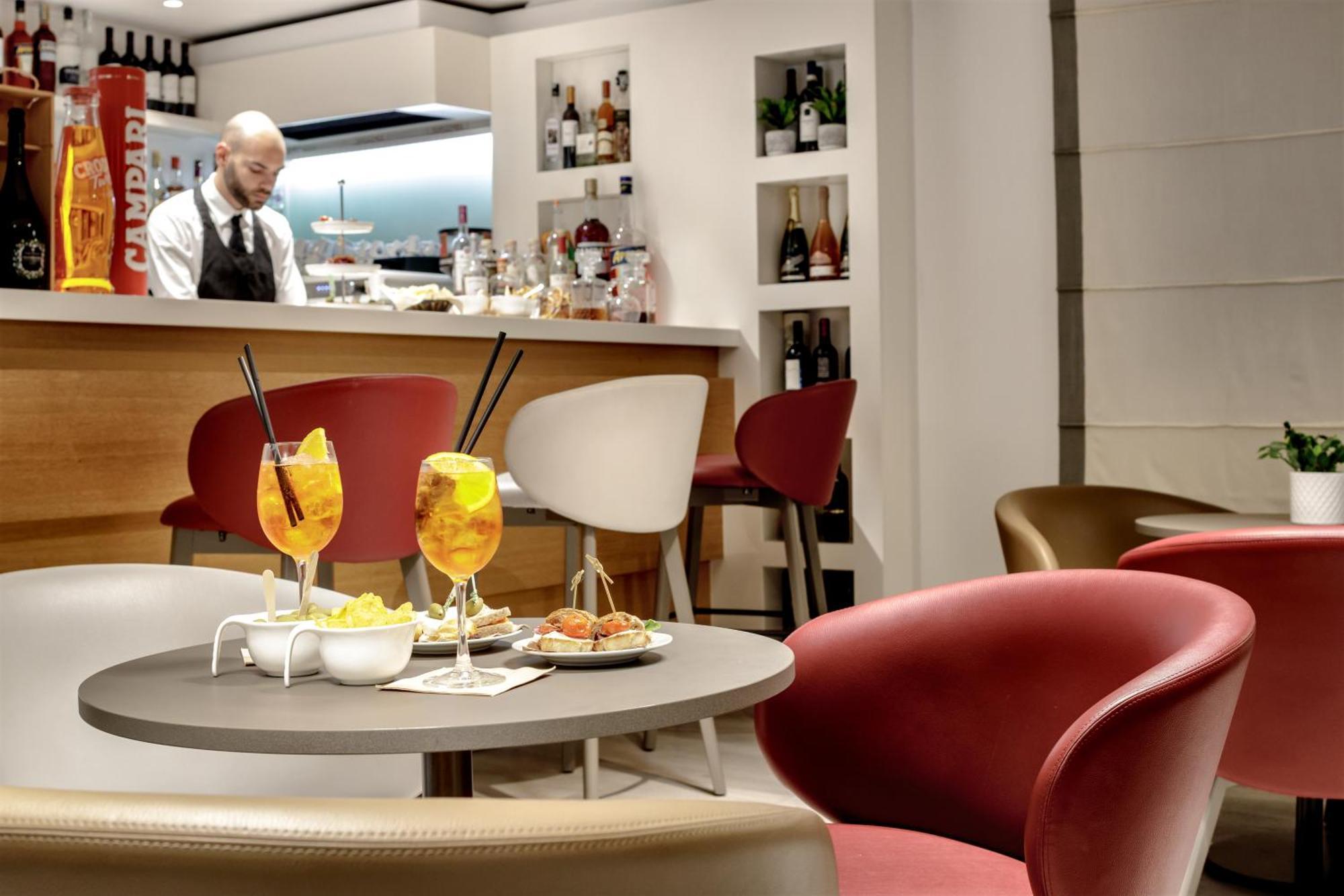 Best Western Hotel Residence Italia クアルトゥ・サンテーレナ エクステリア 写真