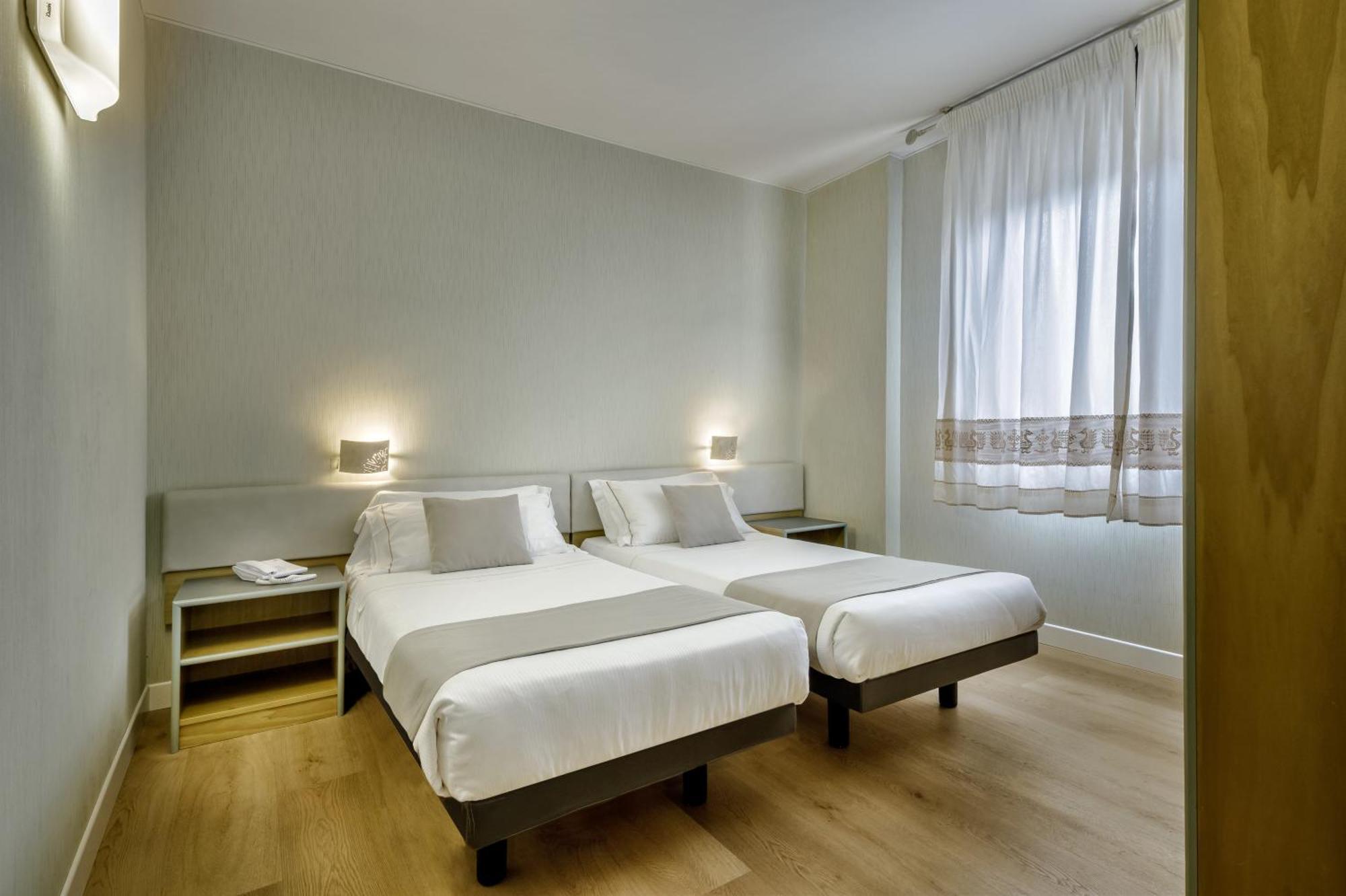 Best Western Hotel Residence Italia クアルトゥ・サンテーレナ エクステリア 写真